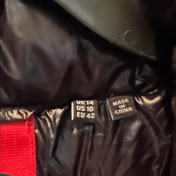 Superdry High Shine Black Puffer Jacket - Picture 5 of 11